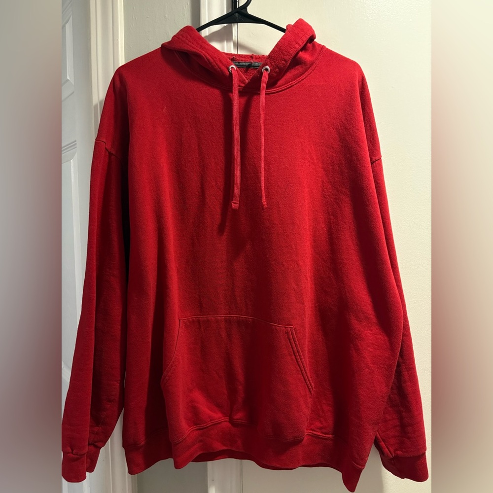 Men’s Medium/Large Fruit of the Loom Plain Red Hoodie